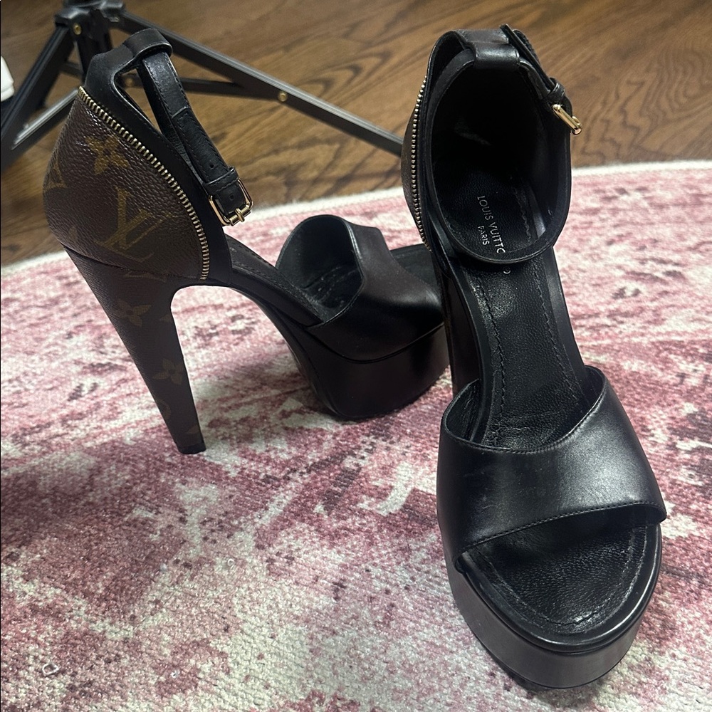 Louis Vuitton Heels